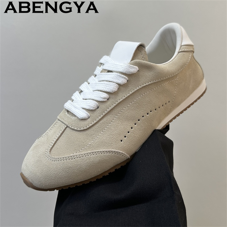 Breathable Mesh Athletic Shoes - Women & Men Lace Up Casual