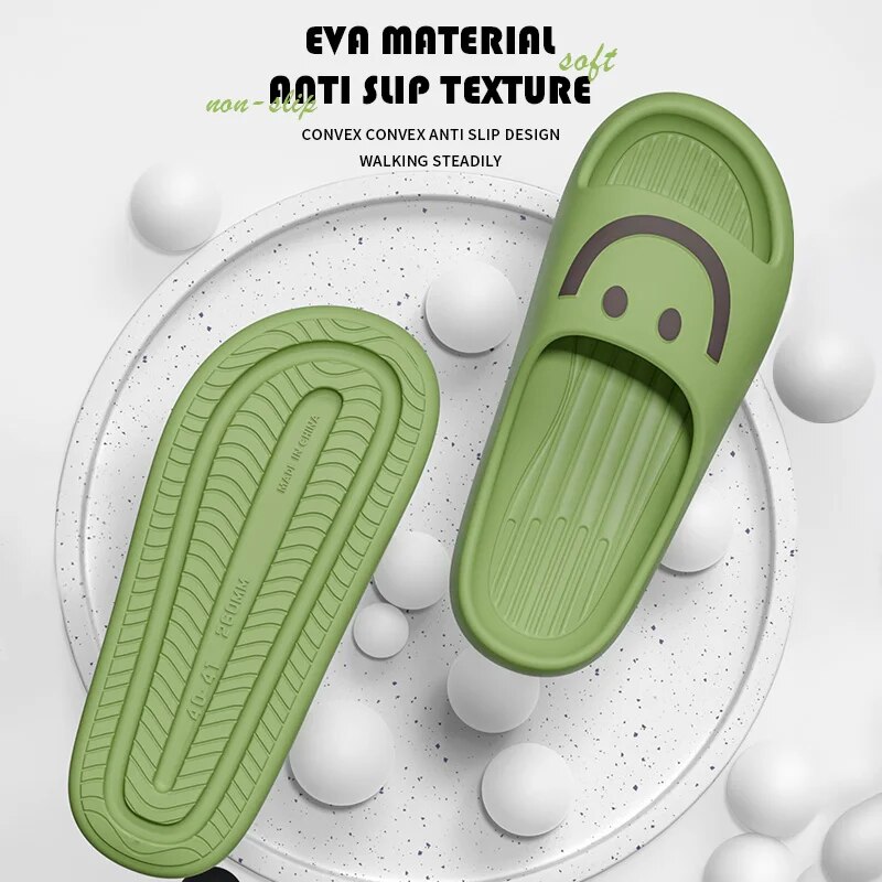 Smiley Face Cloud Slippers Wom - огляд і ціна Sandals
