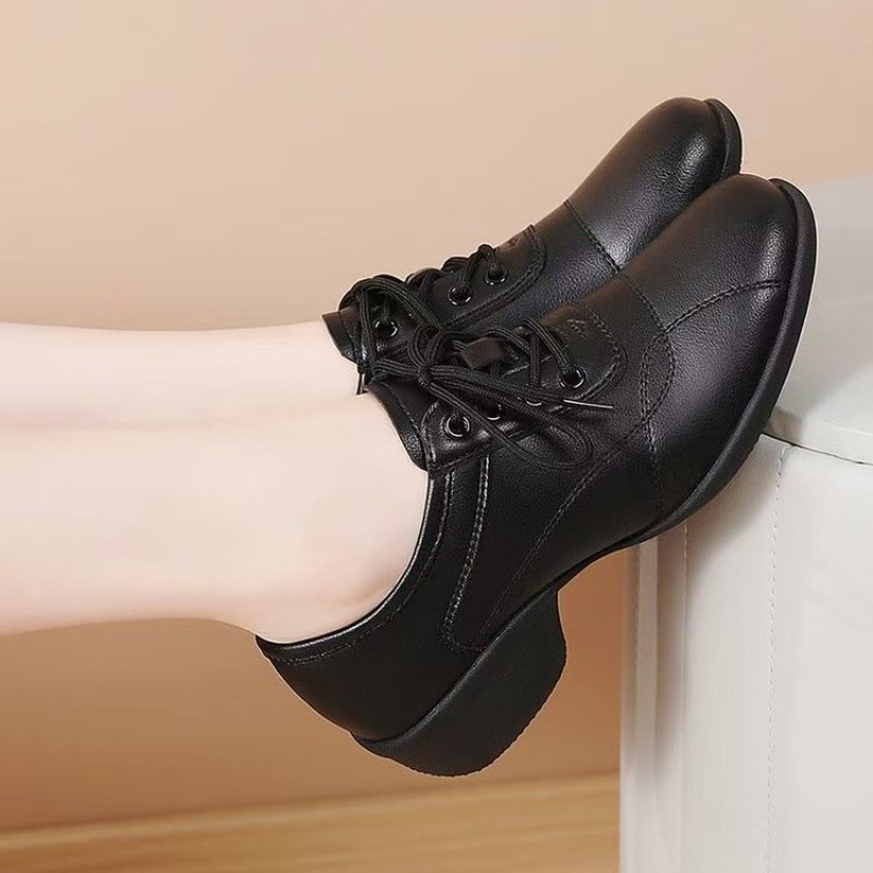 Women Low Heel Dance Sneakers  - огляд і ціна Sneakers