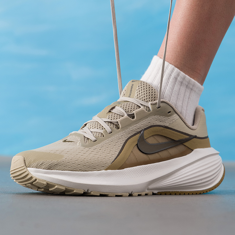 Nike Men's Shoes Original Ligh - огляд і ціна Lightweight Road Running Shoes
