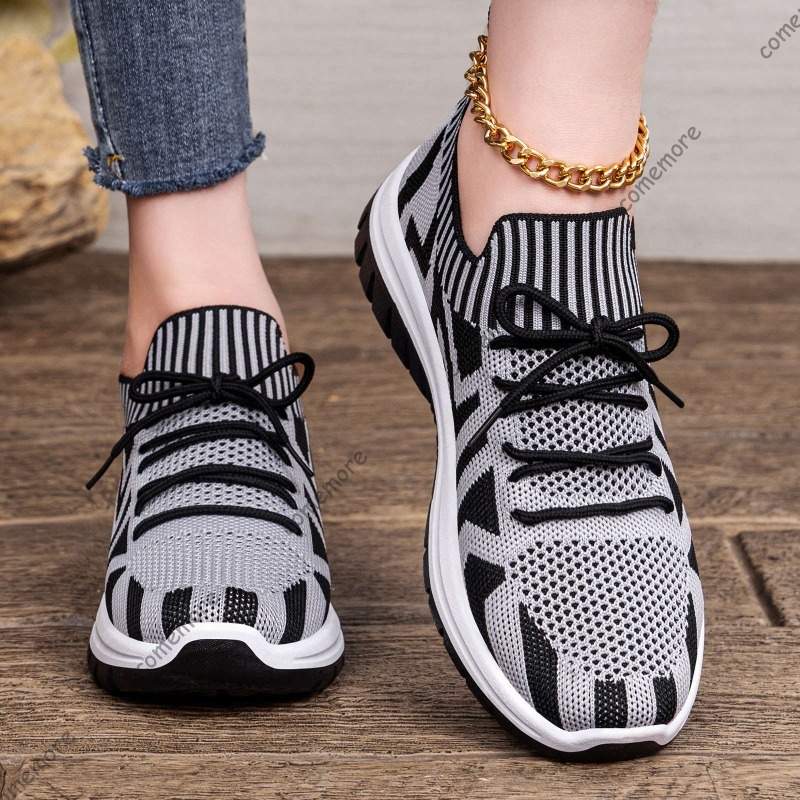 Women's Knit Slip-On Sneakers  - огляд і ціна Knit Fabric Lace Up Sneakers
